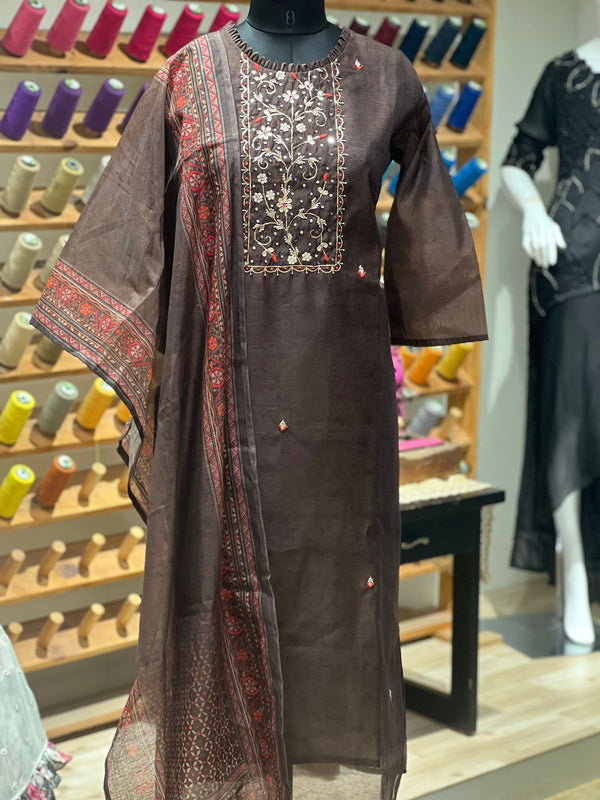 Brown Loop Neck Kurta With Dupatta