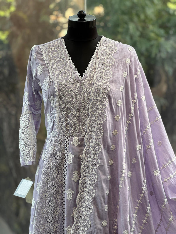 Mauve Emroidered Set