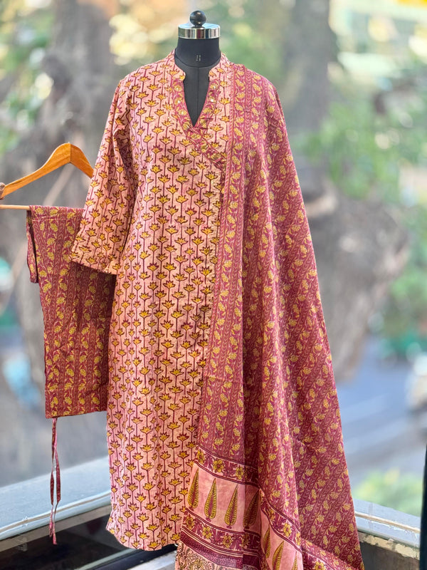 Pink Angarakha Style Leaf Print Suit Set