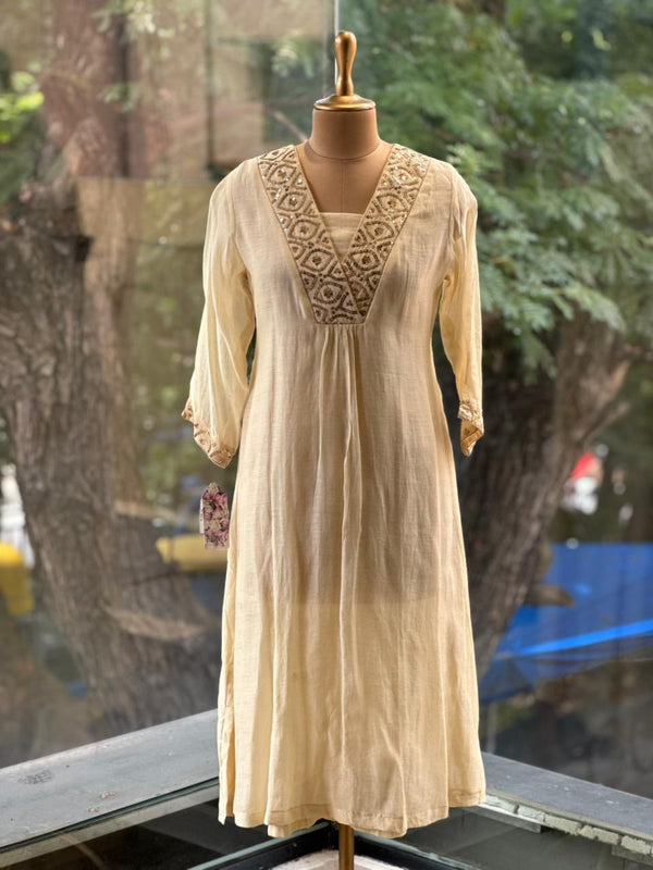 Beige Mul Dupatta Set