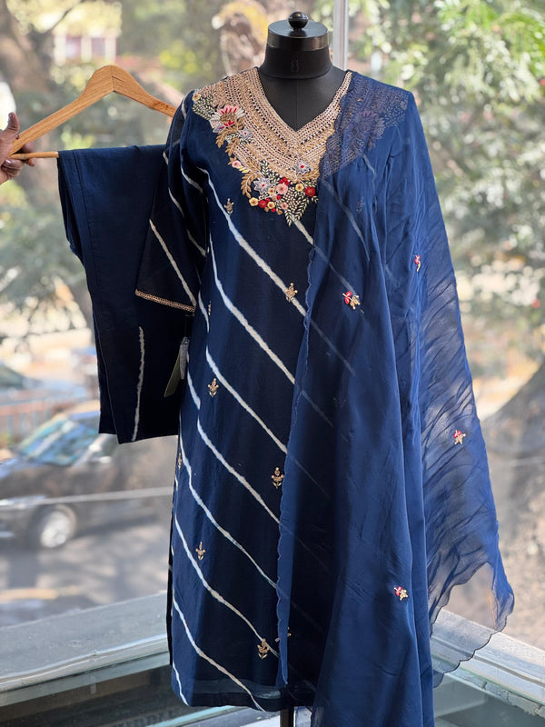 Blue Intricate yolk Suit set