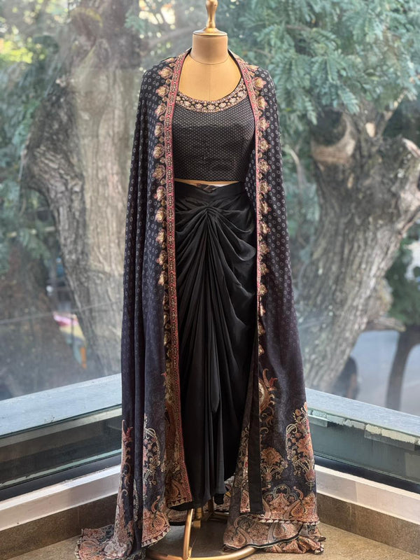 Black Digital Printed Cape Set