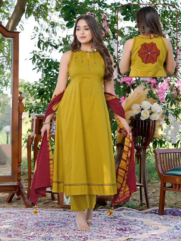 Green Halter Neck Dupatta Set