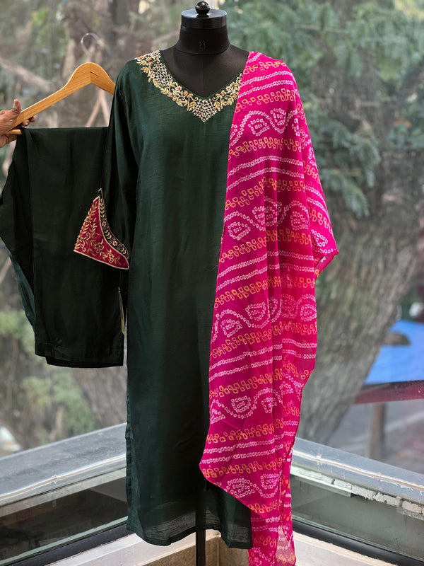 Bandhej Dupatta Set